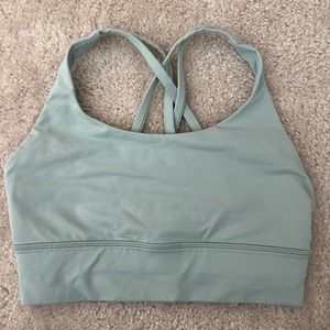 Mint green lululemon, free to be long line sports bra size 6